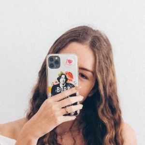 Meet your Posher, Dana